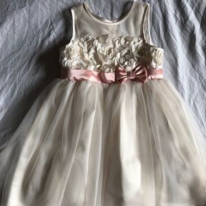 Child’s dress